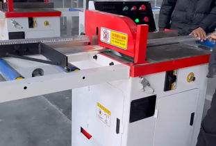 生產(chǎn)現(xiàn)場(chǎng)